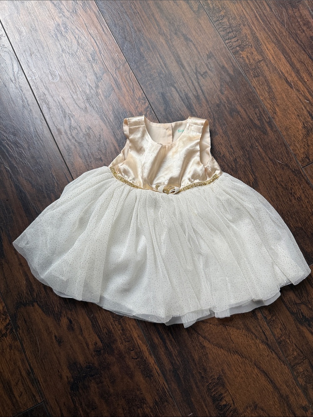 Nannette Girl Sparkle Dress Gold Flowy